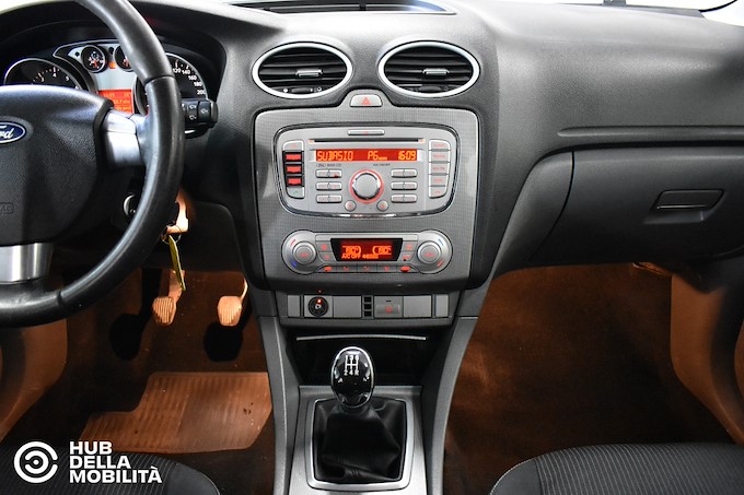 FORD Focus+ 2.0 (145CV) 5p. Bz.- GPL